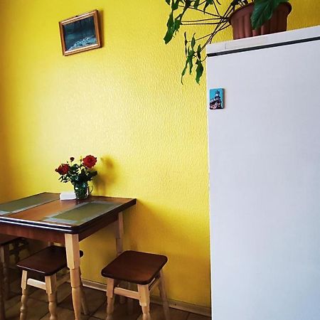 Василя Стуса 10 City Rooms Bila Tserkva Ngoại thất bức ảnh