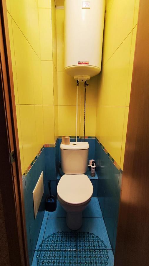Василя Стуса 10 City Rooms Bila Tserkva Ngoại thất bức ảnh